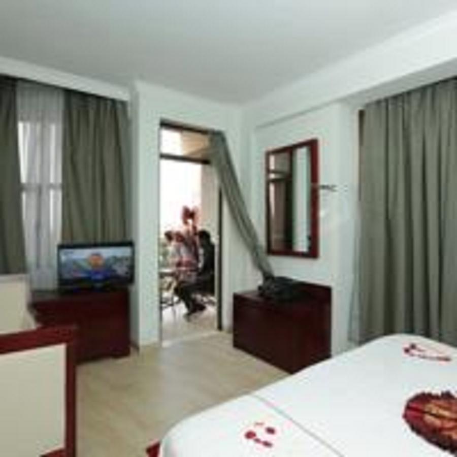 Rahnile Hotel Bahir Dar Exterior photo