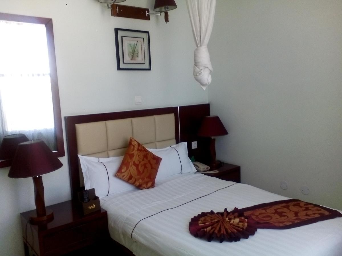 Rahnile Hotel Bahir Dar Exterior photo