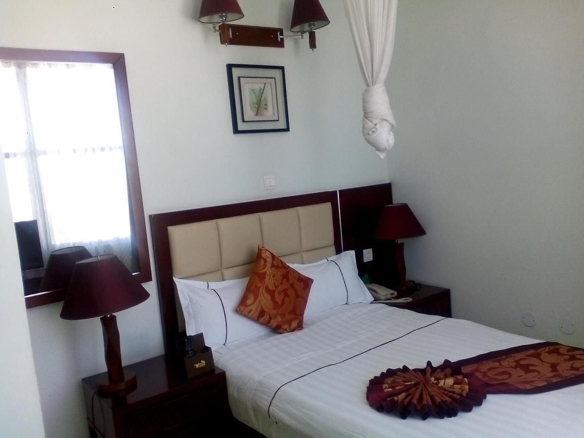 Rahnile Hotel Bahir Dar Exterior photo
