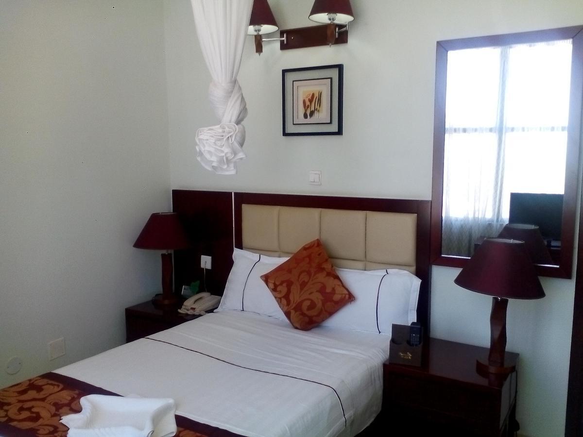 Rahnile Hotel Bahir Dar Exterior photo