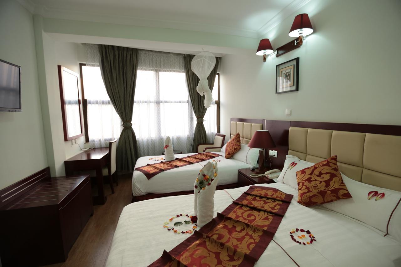 Rahnile Hotel Bahir Dar Exterior photo