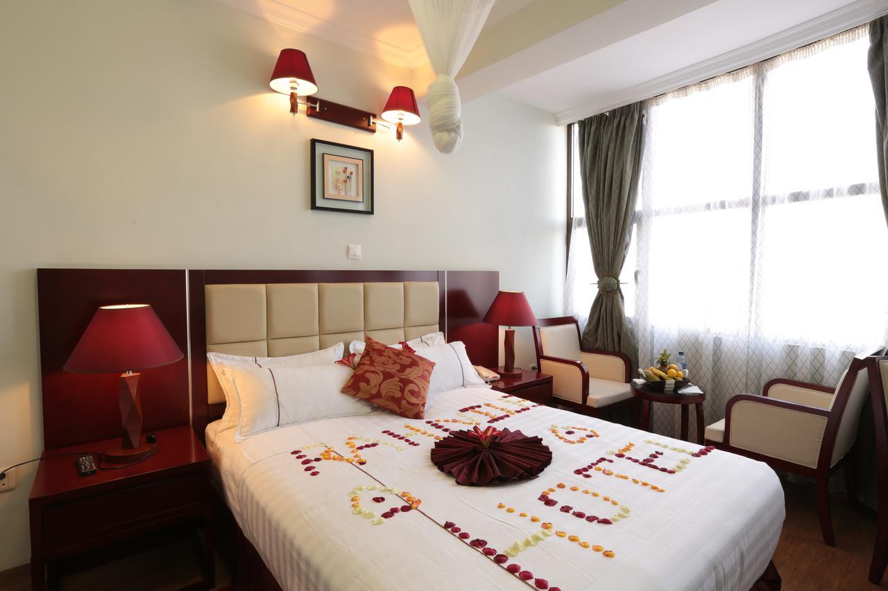 Rahnile Hotel Bahir Dar Exterior photo